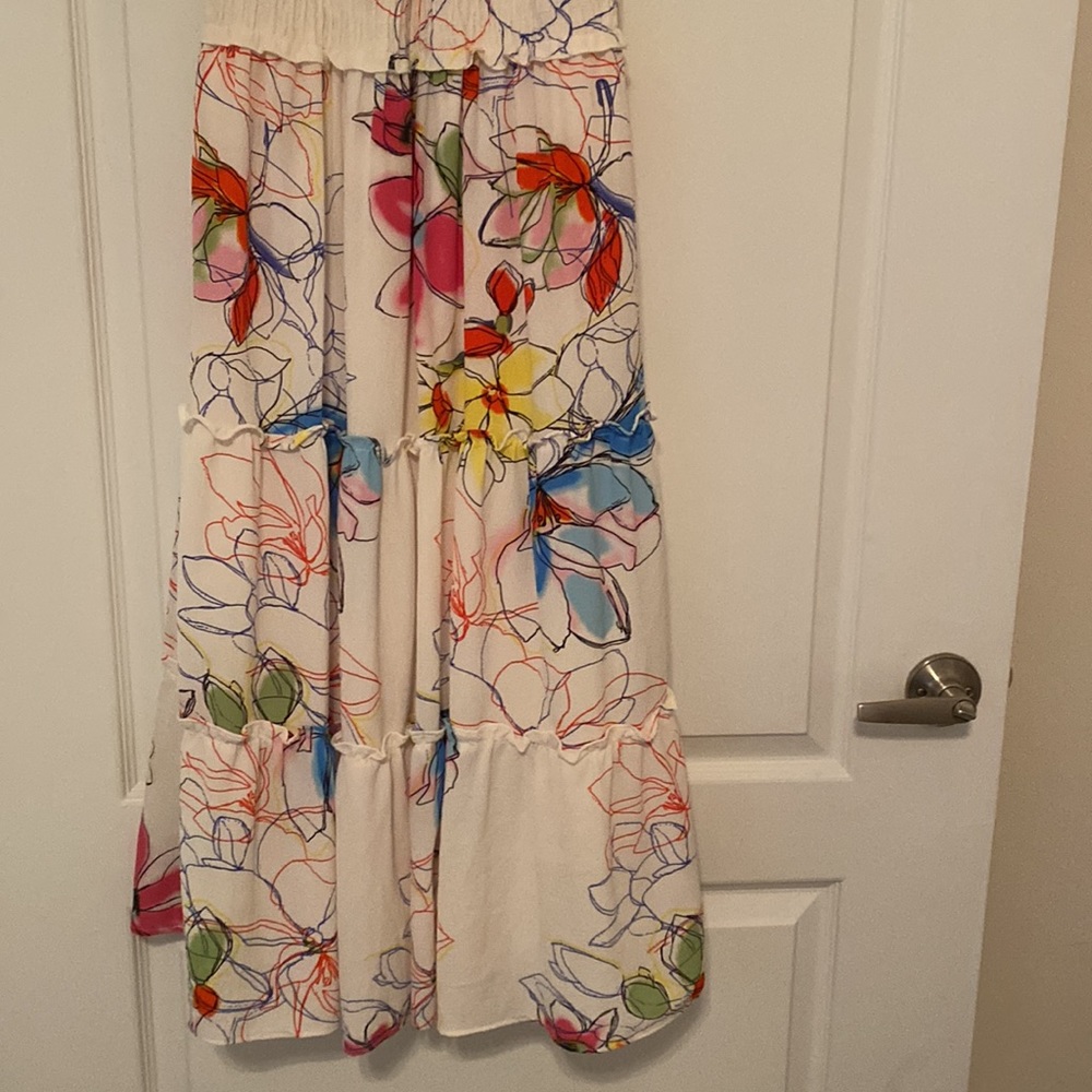 Bleeker 126 White Floral Tiered Midi Dress - Picture 3 of 7